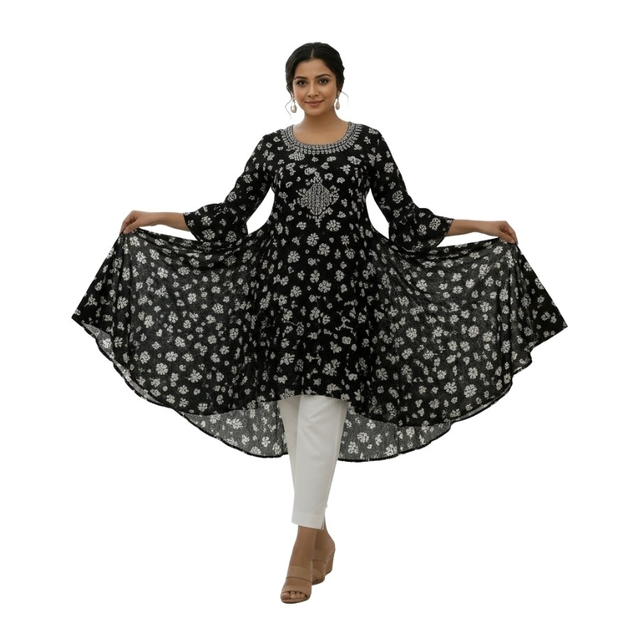 Noir & Bloom – Identity Signature Collection